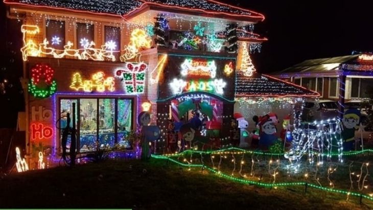 Houses with Christmas lights in Sydney