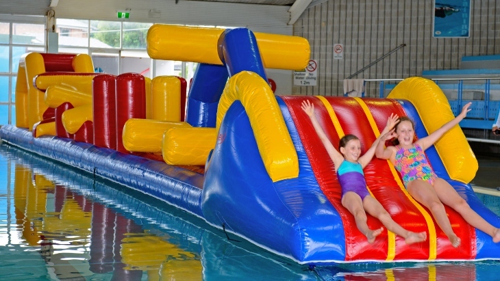Des Renford pool inflatable