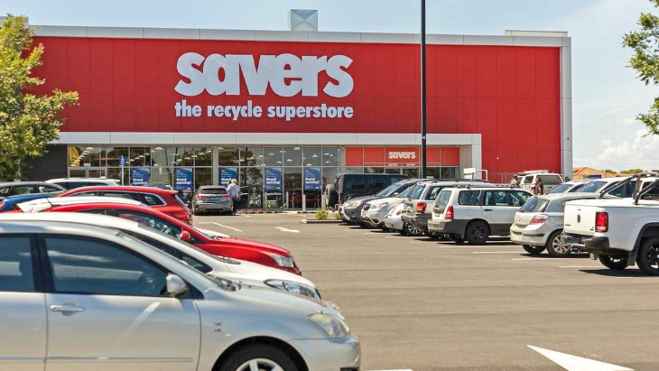 New Savers Thrift Shop in Sydney