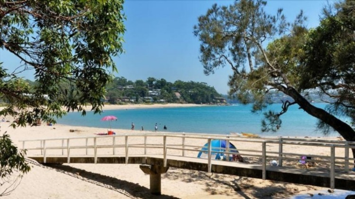 Bundeena Beach