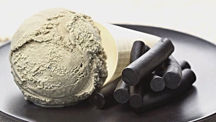 gundowring licorice ice cream