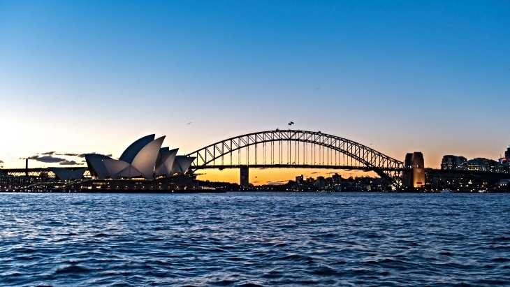 Lookouts In Sydney - Mrs Macquarie's Chair