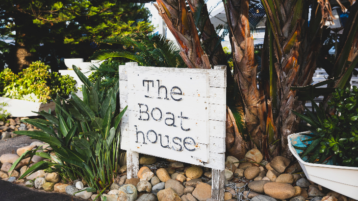 Day trips from Sydney - Palm Beach the Boathouse