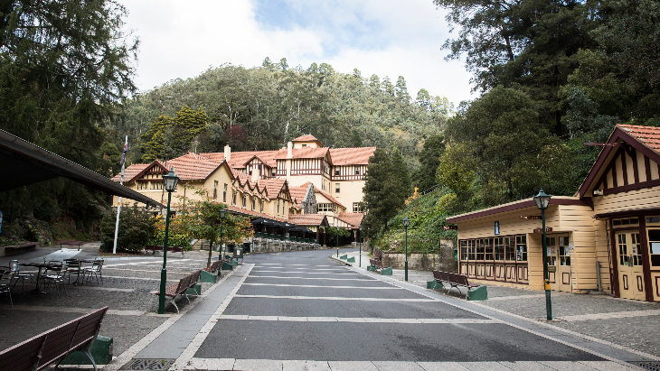 Caves House Accommodation at Jenolan Caves