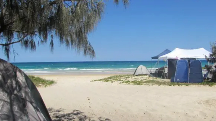 Rainbow Beach camping