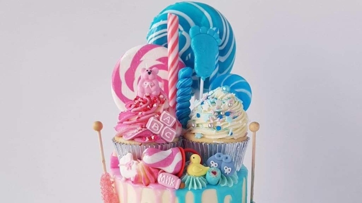 Gender reveal cakes in Sydney