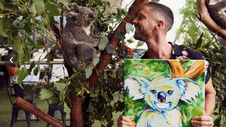 Champainting with koalas