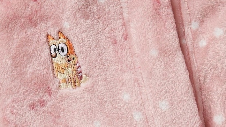 Bingo robe