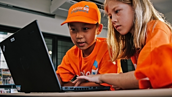 Junior EngineersĀ