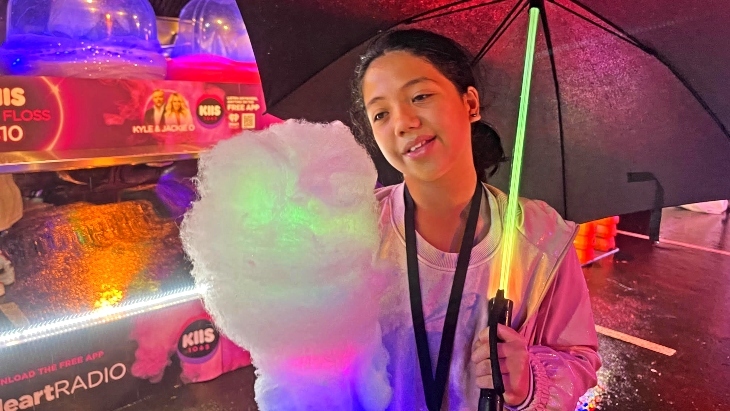 GLOW at Sydney Zoo Review Cotton Candy