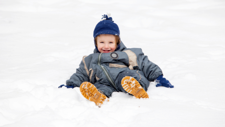 Tips for taking kids to the snow for the first time
