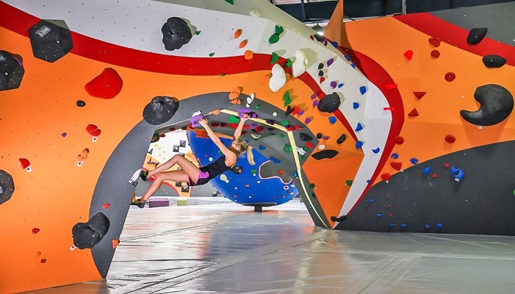 NOMAD Bouldering Gym