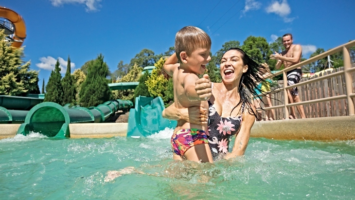 Wet'n'Wild Gold Coast Theme Park Experience Oz