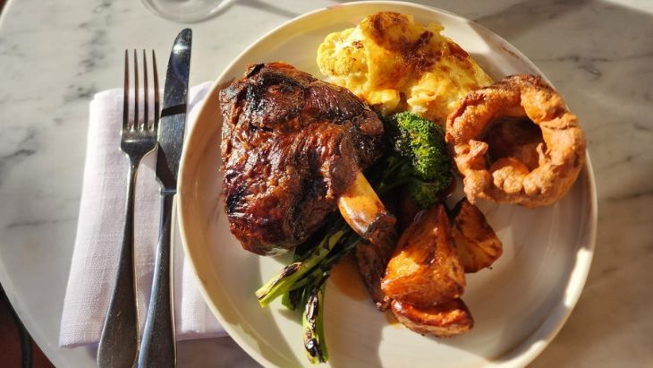 The Tilbury Hotel Sunday Roast