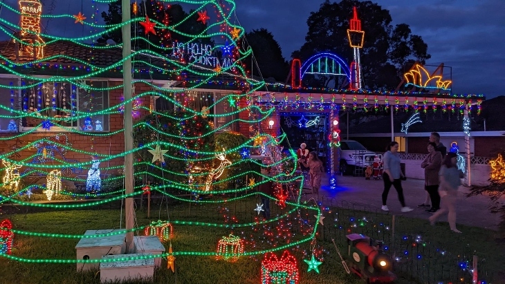 Christmas lights in the Blue Mountains