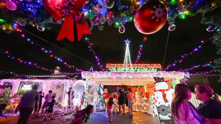 Hassal Grove lights