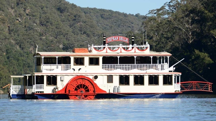 Nepean Belle Paddlewheeler