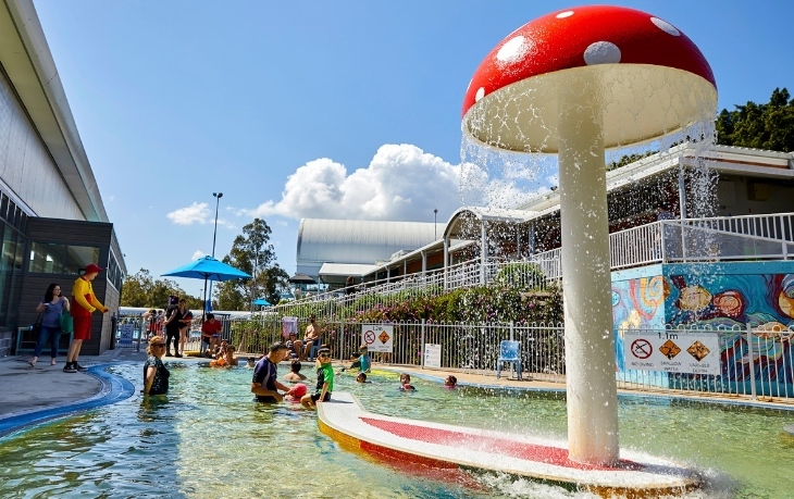 Leichhardt Outdoor Mushroom Pool