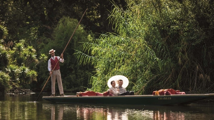 Punting on the Lake at the Royal Botanic Gardens Melbourne