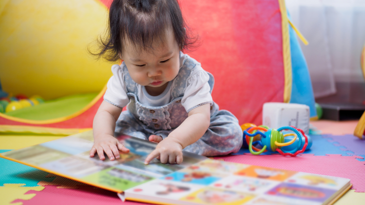 Baby reading