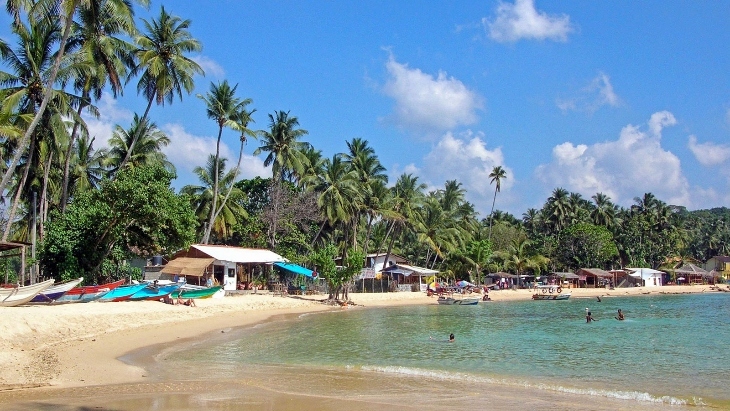 Unawatuna Beach