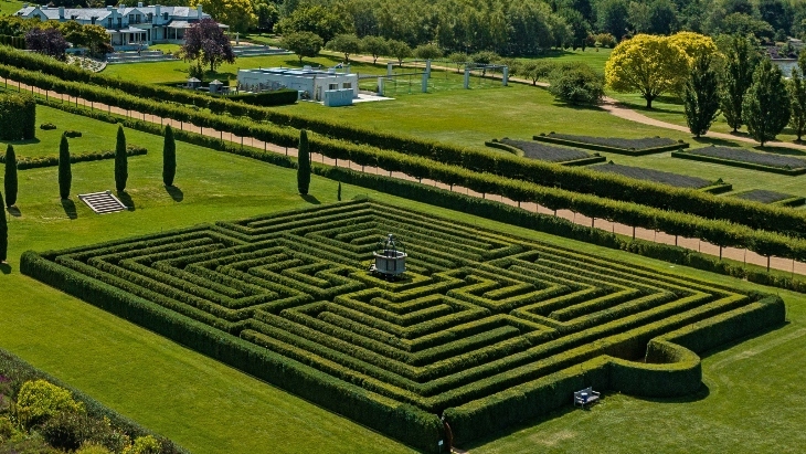 Mayfield Maze