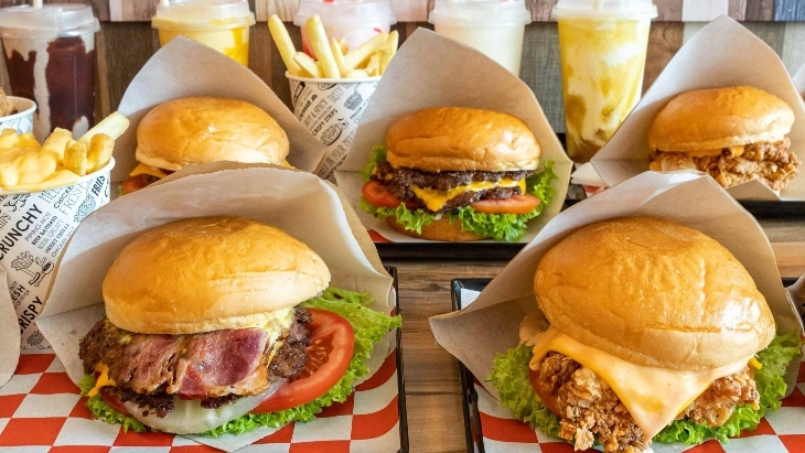 Rizin's Smash Burgers
