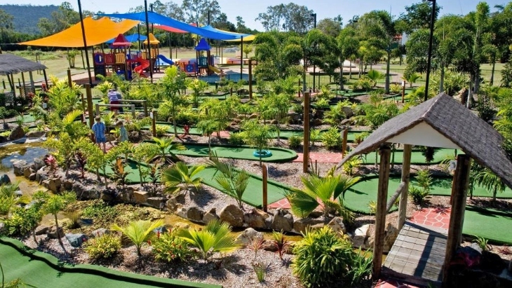 BIG4 Adventure Mini Golf