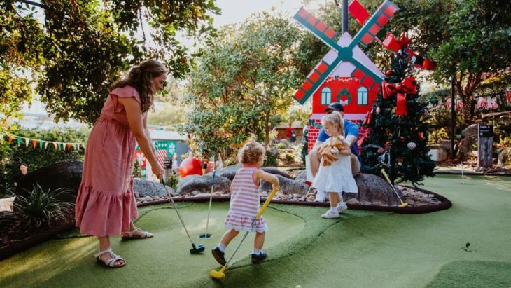 Christmas Putt Putt at Victoria Park