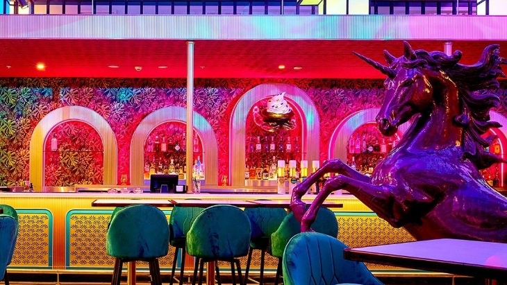 Hijinx Hotel Alexandria