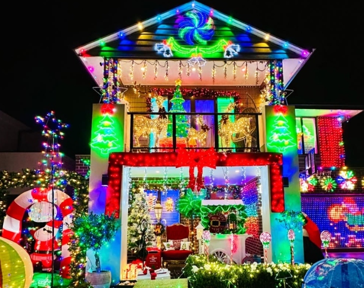 Best streets with Christmas lights in Sydney