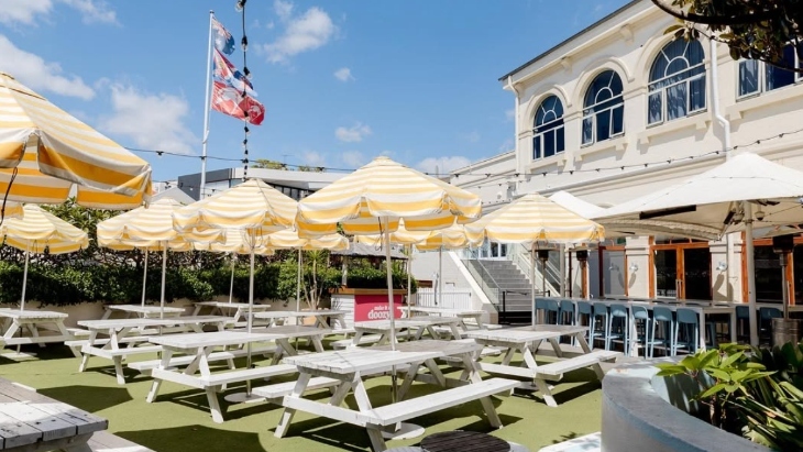 Clovelly Hotel