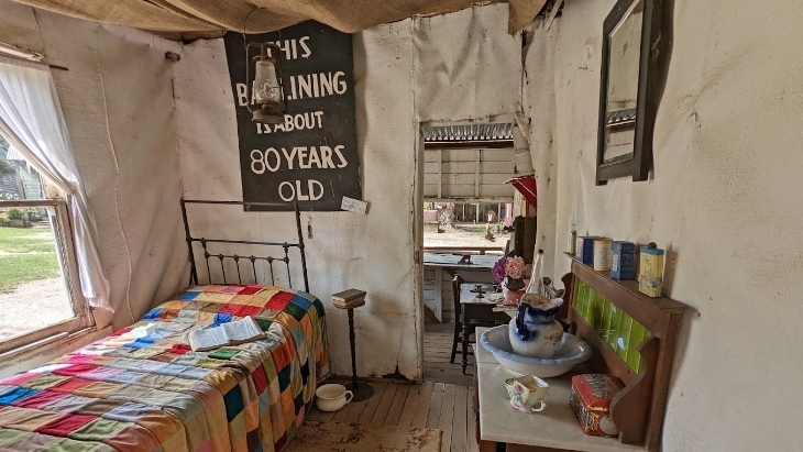 Australiana Pioneer Village