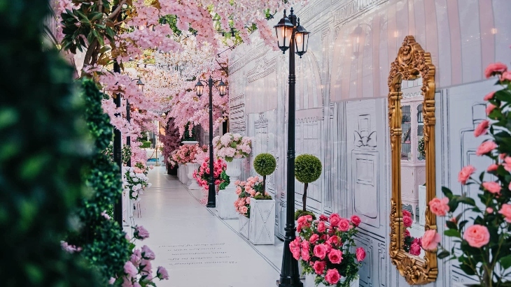 Claris The Mouse The Grounds of Alexandria