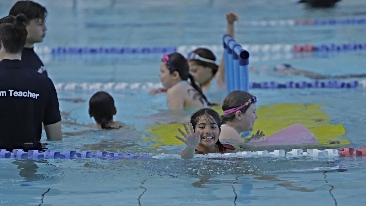 learn to swim