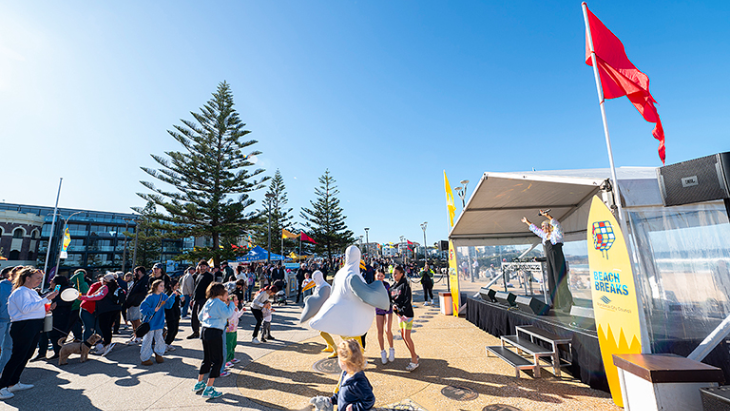 Beach Breaks at Maroubra Beach