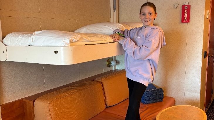 ocean view cabin on Carnival Splendour