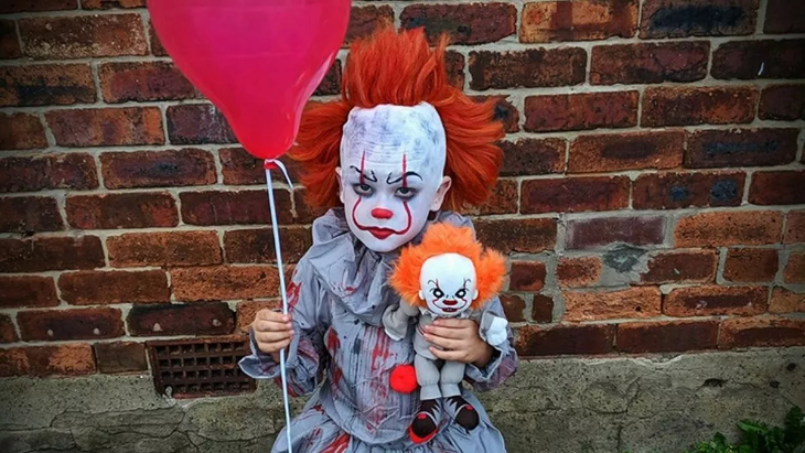 Pennywide halloween makeup