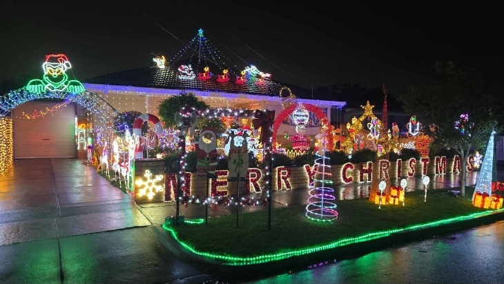 Christmas lights 37 Flinders Street, Keilor Park