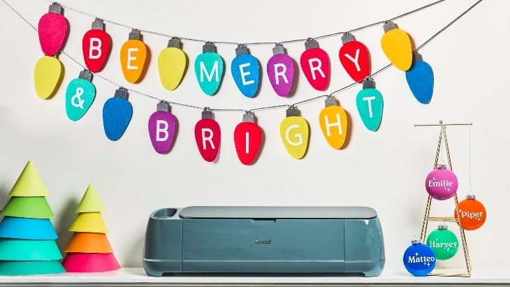  Cricut Maker® 4 Essentials Bundle