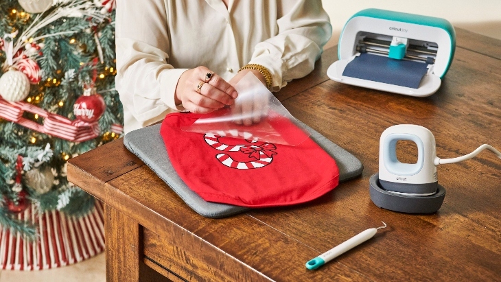 Cricut EasyPress Mini Zen Blue