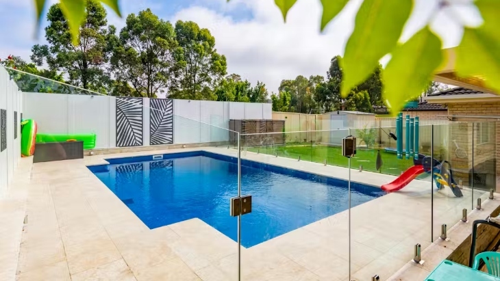 Bright Sparkling Party Pool, Kellyville Ridge