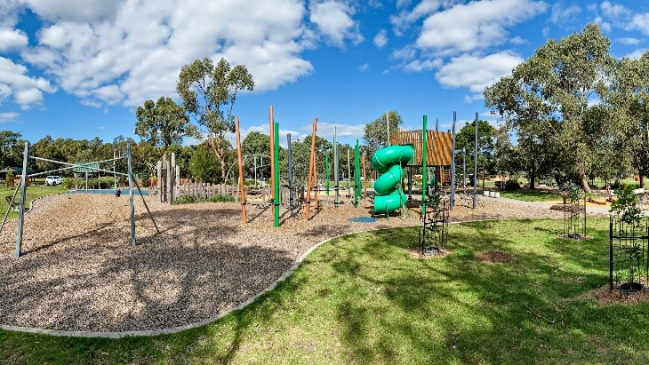 Lillydale Lake Playspace