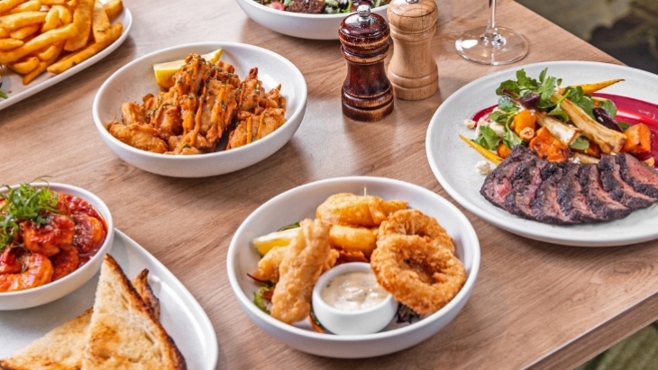 Kelly’s Bar + Kitchen