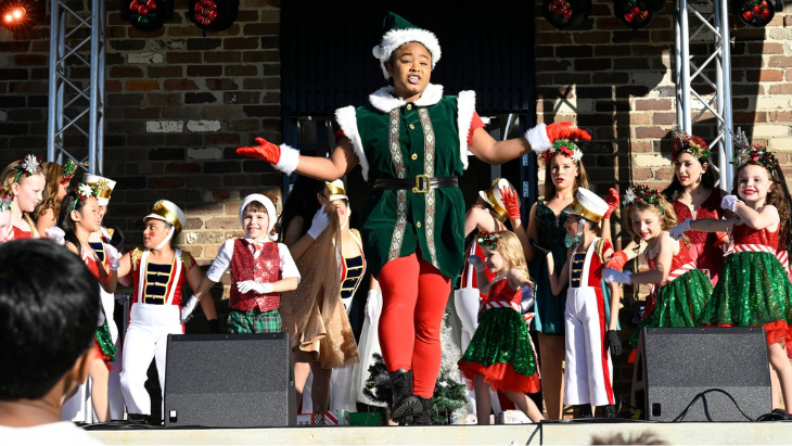 Children performing at Blacktown City Christmas Carols
