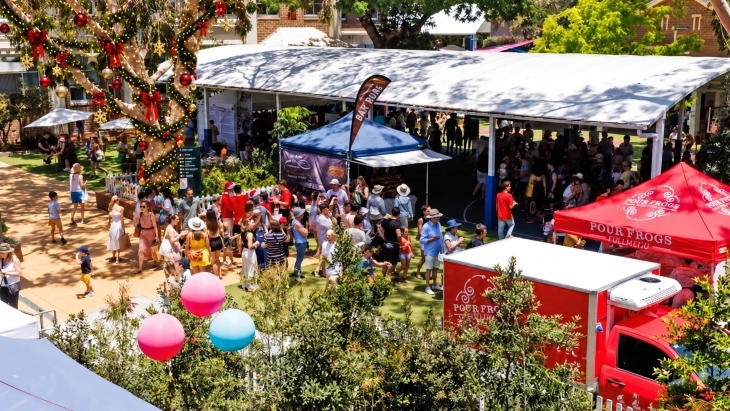 Market stalls in Maroubra