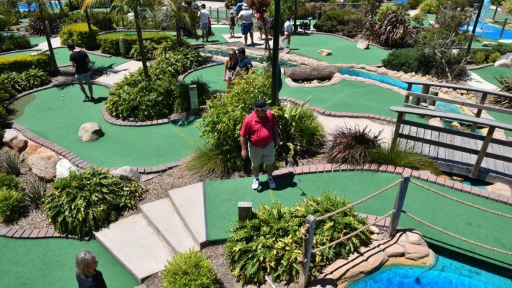 Mini golf in Sydney