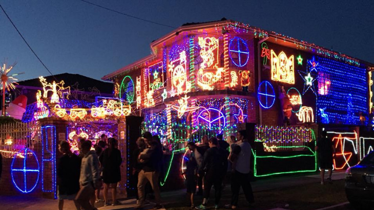 Streets with Christmas lights in Melbourne