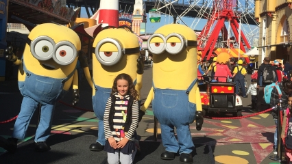Luna park minions