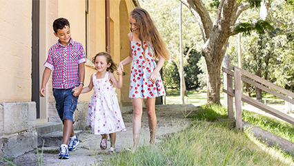 Fire up their imagination at sydney living museums these holidays 426x240
